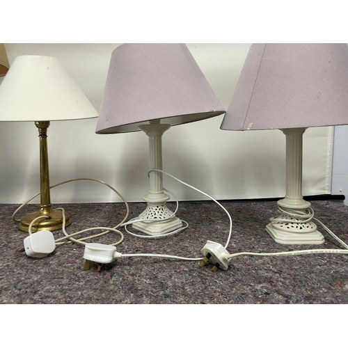 115 - Collection of 4 working lamps