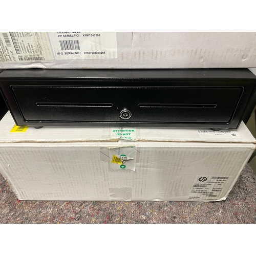 130 - Working HP Point of Sale (no password available) Windows 7 Pro + 2 new HP cash registers - 1 has key... 