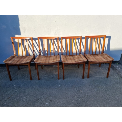 153 - Mid Century teak Dining Table + 4 chairs - 182cm x 88cm x 72cm