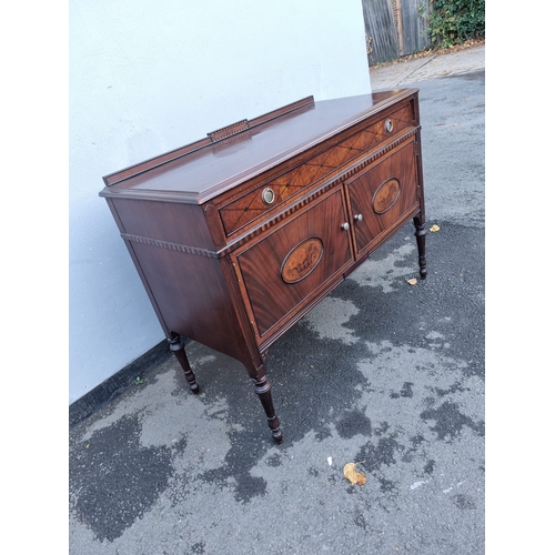 174 - 20th century Mahogany / Walnut sideboard / credenza by Berkey & Gay Furniture with lovely marquetry ... 