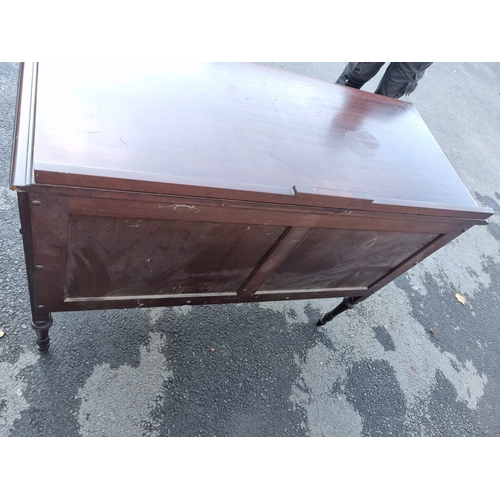 174 - 20th century Mahogany / Walnut sideboard / credenza by Berkey & Gay Furniture with lovely marquetry ... 