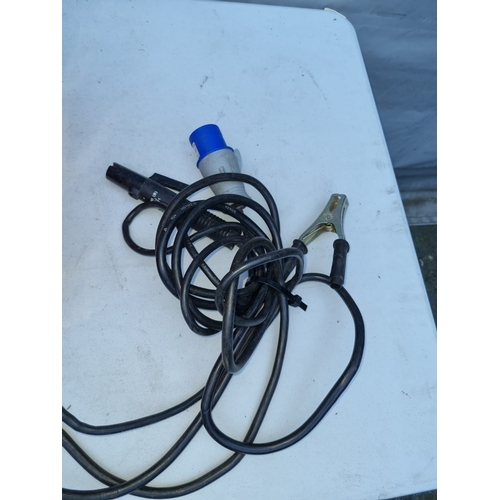 397 - Wolf Power Arc 130 welder - untested but advised working