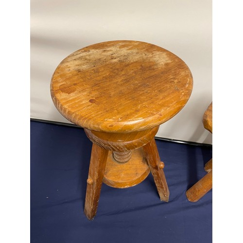 41 - Vintage Pine adjustable stool & milking stool