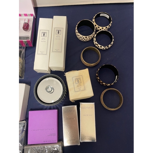 90 - Collection various cosmetics and costume jewellery