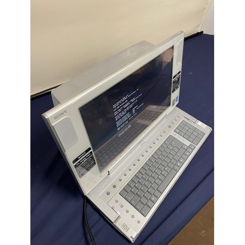 115 - Sony PCV W2 Computer