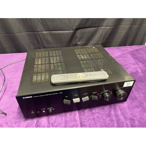 33 - Yamaha Natural Sound Amplifier A-S301 + Remote