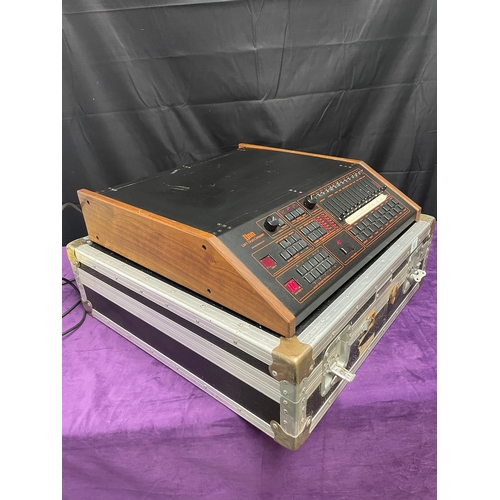 50 - Rare LINN LM-1 Drum Computer in hardcase
Number 144 of 525 made