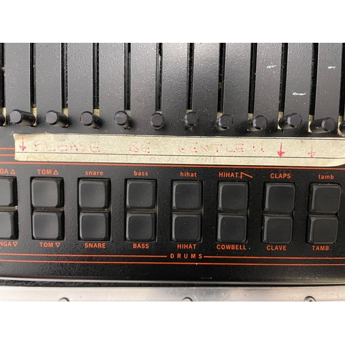 50 - Rare LINN LM-1 Drum Computer in hardcase
Number 144 of 525 made