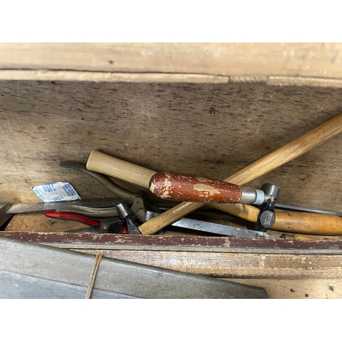 77 - Vintage Carpenters Tools Box with tools as shown