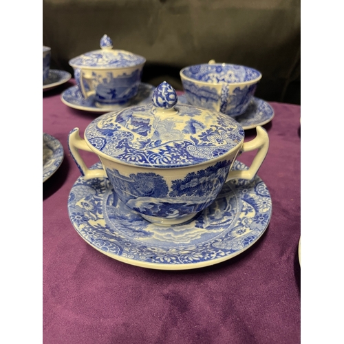 121 - Set of 12 Copeland Spode 