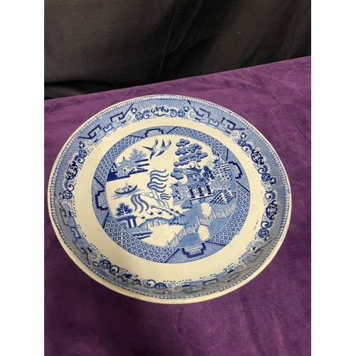 125 - Collection of Blue & White Ceramics Oriental Themed