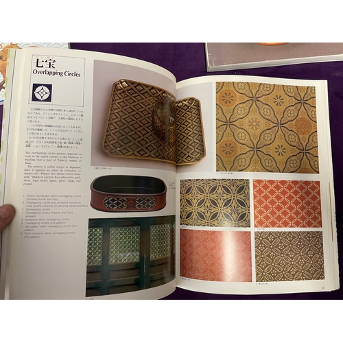 165 - Collection of oriental reference books Two Volumes of Japanese Traditional Patterns - Motoji Niwa , ... 