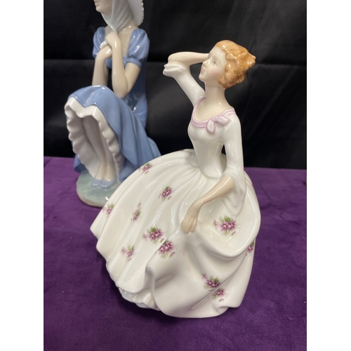 286 - Quantity of various ceramic collectables inc Royal Doulton, Lladro, Delft + others