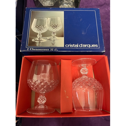 289 - Collection of boxed crystal ware