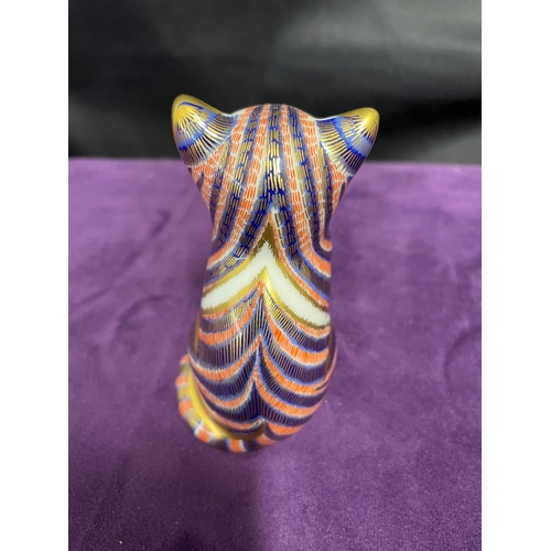 230G - Royal Crown Derby Cat LXII Gold Stopper