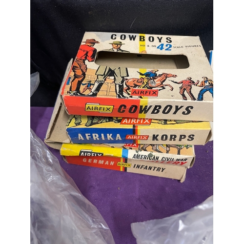 315 - Vintage Collection of boxed HO & 00 Scale Air Fix Figures inc Cowboys, Indian, Guard Band, Civilians... 