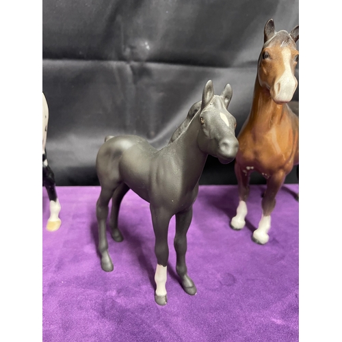 324 - 20th Century Beswick Appaloosa Stallion, Beswick Palamino, Beswick Black Foal + Beswick Clydesdale M... 