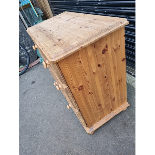 370 - Solid Pine 2 over 2 chest of drawers 48cm x 88cm x 92cm