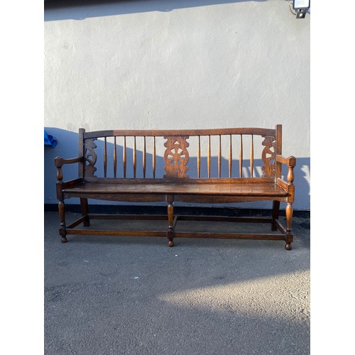 373 - Antique Oak Cartwheel Bench - 76cm x 93cm x 42cm