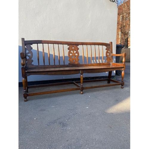 373 - Antique Oak Cartwheel Bench - 76cm x 93cm x 42cm