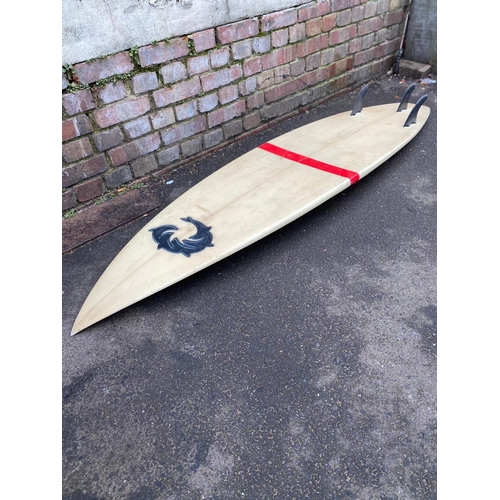 332 - Surf Board