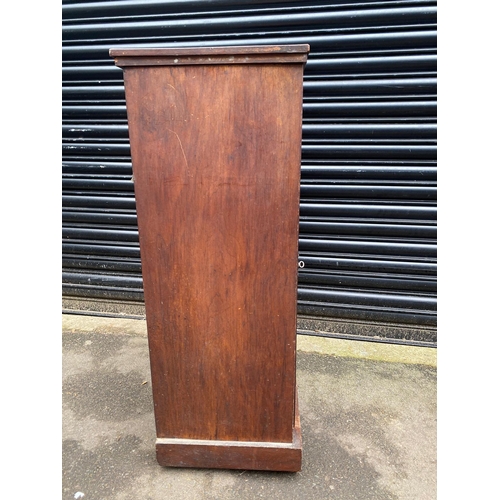 415 - Edwardian Mahogany Glazed Bookcase with twin centred oval bevelled mirrors