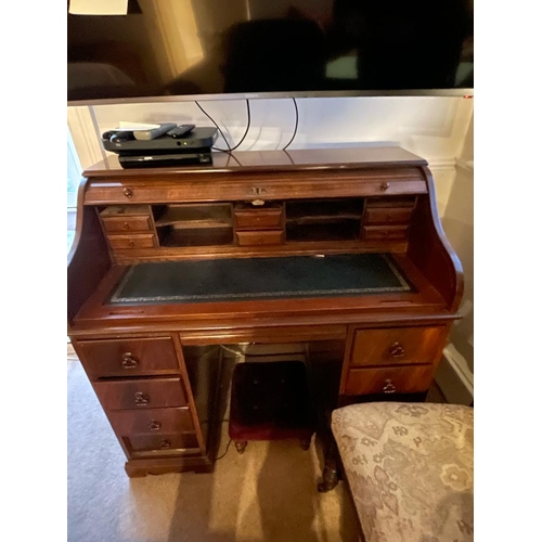 416 - Antique Mahogany Roll Top Desk - 104cm x 57cm x 108cm