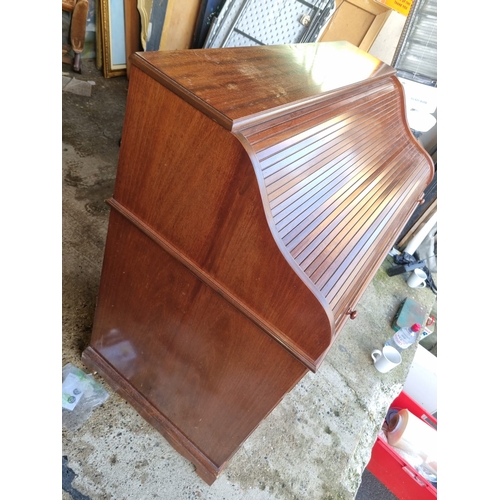 416 - Antique Mahogany Roll Top Desk - 104cm x 57cm x 108cm