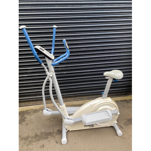 454 - Reebok Edge Cross Trainer