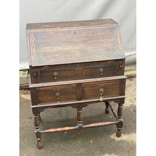 281 - Antique Oak Bureau 

Dimensions - 30