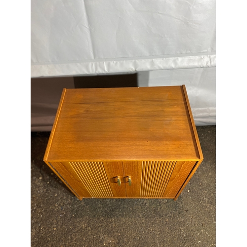 301 - Mid Century Teak Record cabinet

Dimensions - 25