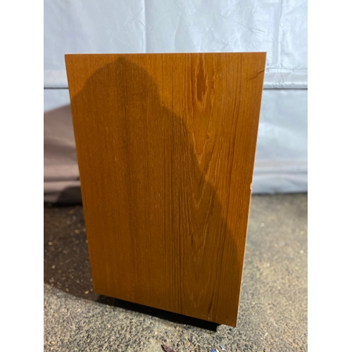 301 - Mid Century Teak Record cabinet

Dimensions - 25