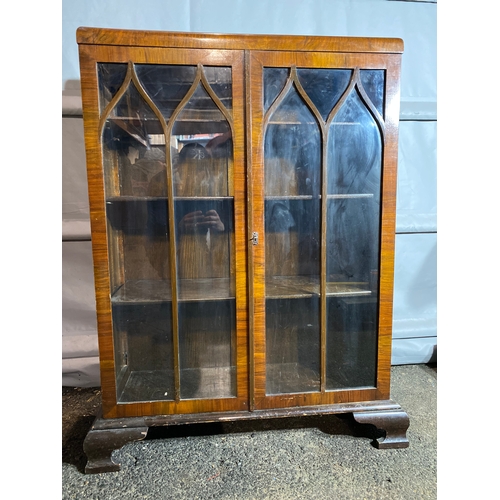 306 - 1930's Glazed Glass front bookcase. 

Dimensions - 33