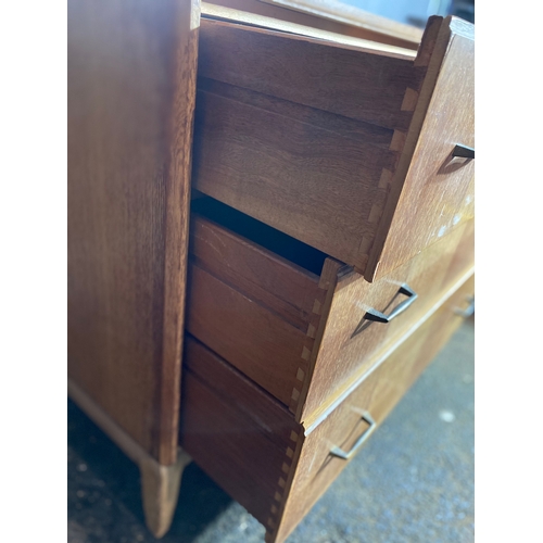 314 - Mid Century Lebus Link dressing table with three dove tailed joint drawers. 

For dimensions please ... 