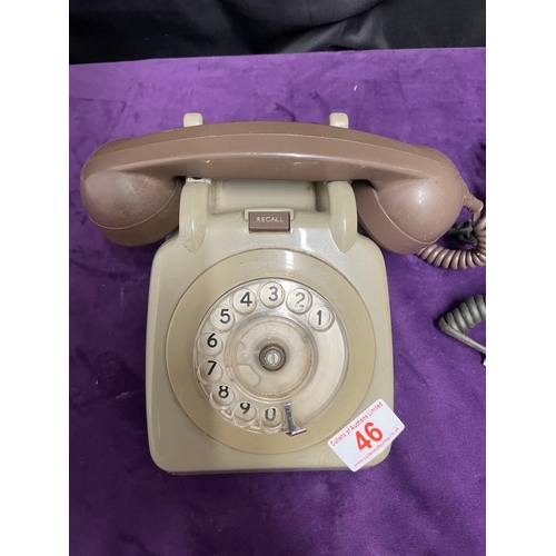 46 - Vintage beige Dial Telephone