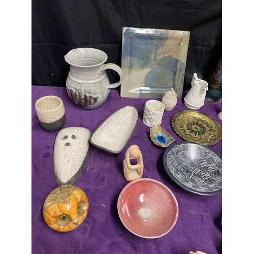 58 - Quantity of ceramics / pottery + others