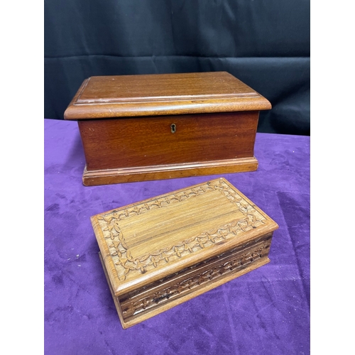 64 - Three vintage wooden boxes / Jewellery box