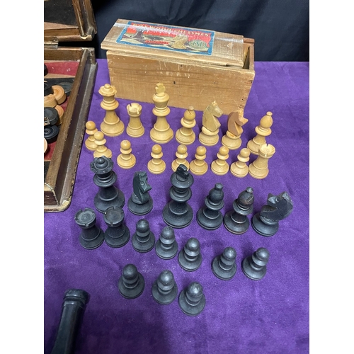 65 - Vintage Collection of Chess Pieces / Leather / painted Draughts / Checkers  Board 
Inc vintage Lead ... 