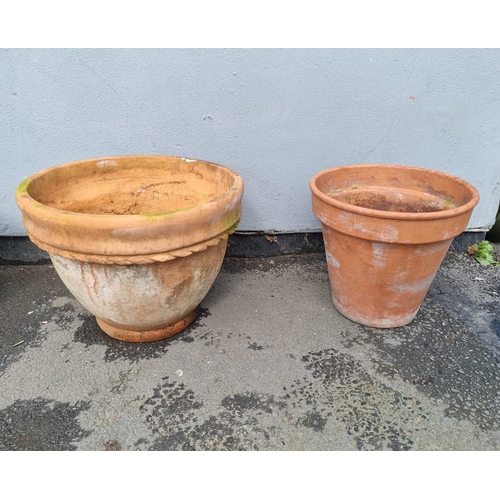 395 - A Quantity of terracotta  flower / garden pots