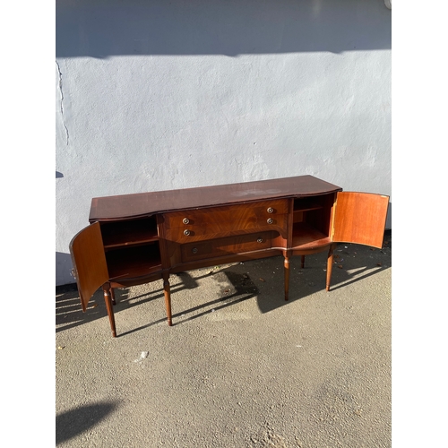 271 - 20th century Mahogany Strongbow furniture sideboard

Dimensions - 66