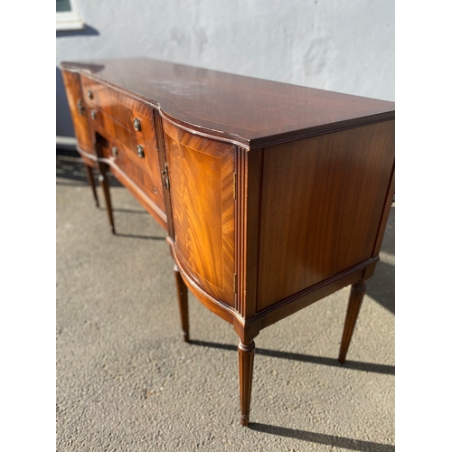 271 - 20th century Mahogany Strongbow furniture sideboard

Dimensions - 66