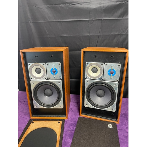 149 - Vintage Teak Cased Wharfedale Linton XP2 Shelf Speakers