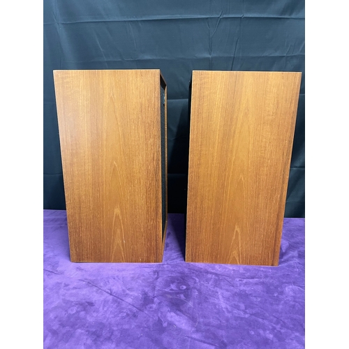 149 - Vintage Teak Cased Wharfedale Linton XP2 Shelf Speakers