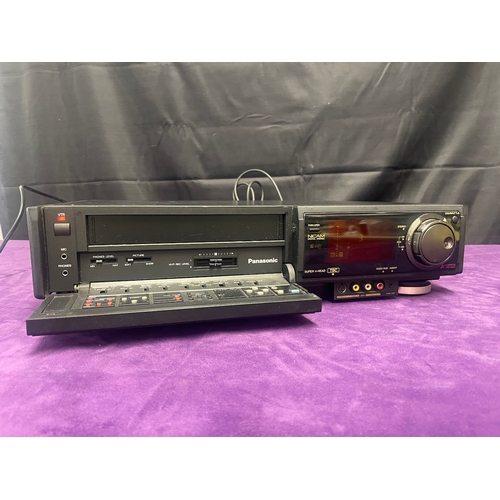 152 - Panasonic VCR NV-FS200HQ