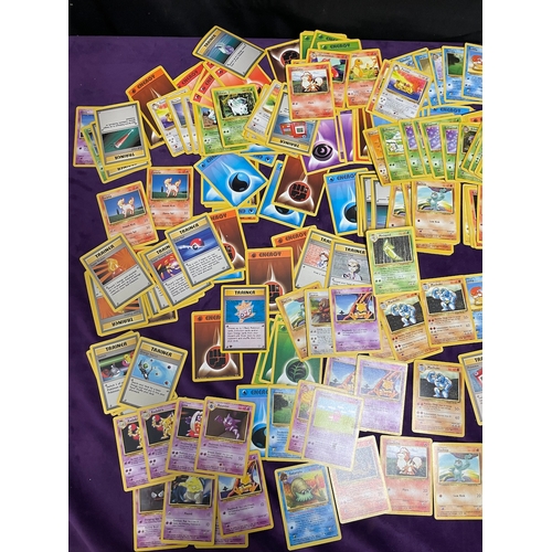 194 - Quantity of original 1990's Pokemon Trading Cards