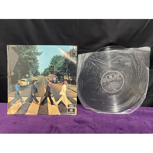 206 - Beatles Abbey Road LP PCSJ 7088 YEX 750 / YEX 749