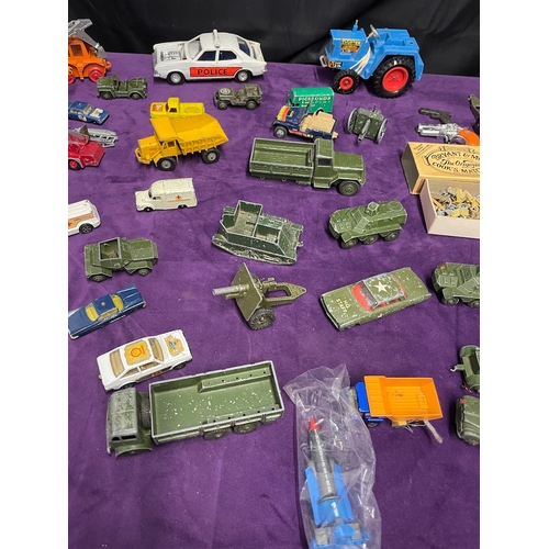 25 - Quantity of vintage played with Corgi / Dinky toys vehicles / Military