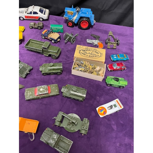 25 - Quantity of vintage played with Corgi / Dinky toys vehicles / Military