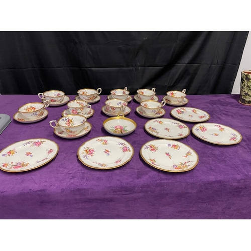 27 - Vintage 26 Piece Tea Service Hammersley Dresden Sprays + 1 other