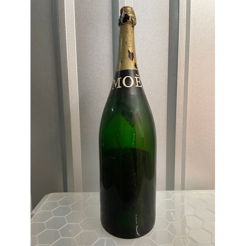 53 - Vintage 1964 Moet Chandon Dry Imperial Jeroboam 3L Empty Display Advertisement Bottle
55cm Tall